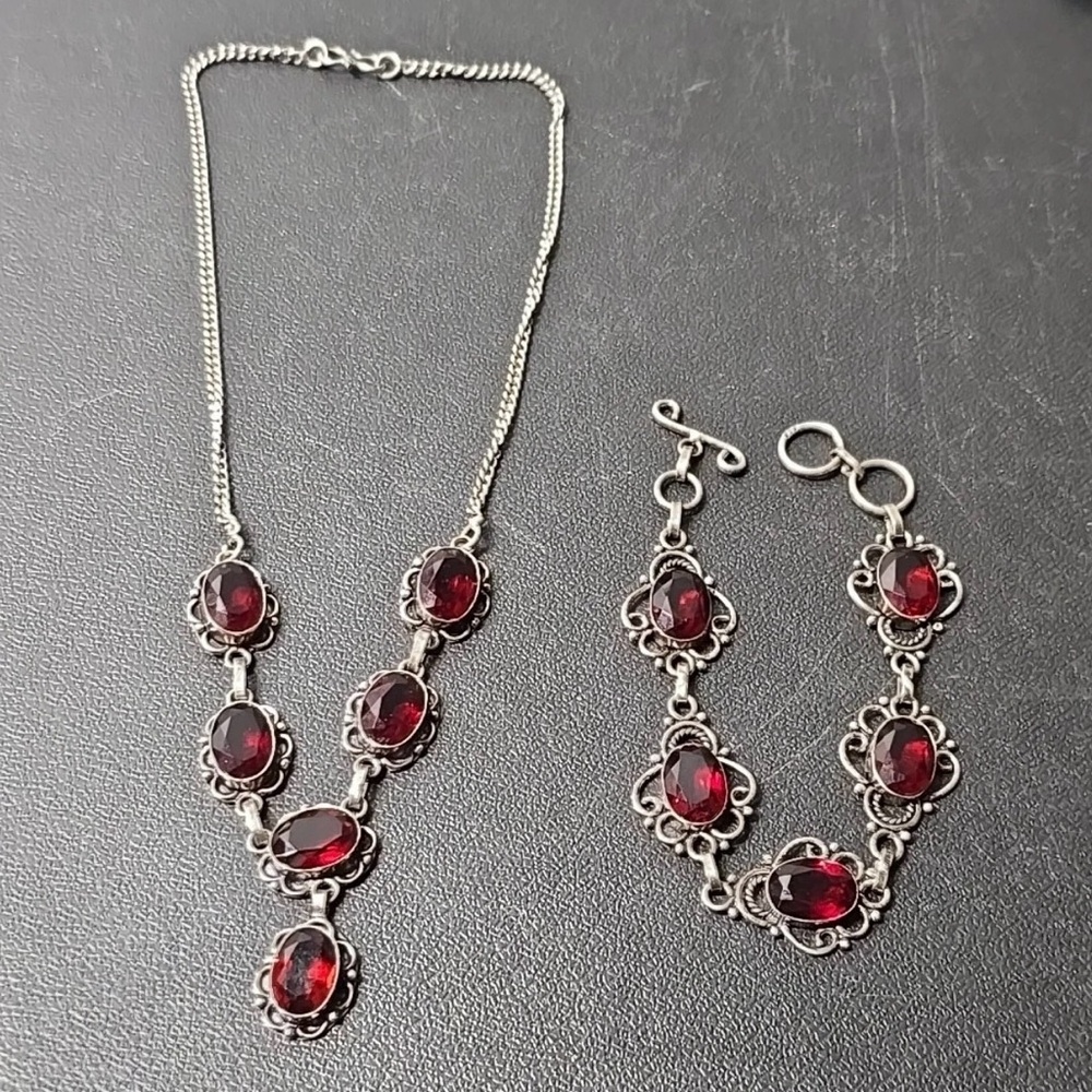 Vintage Sterling Silver Red Garnet Multiple Gemstones Necklace And Bracelet Set